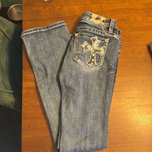 EUC MISS ME MID RISE BOOTCUT